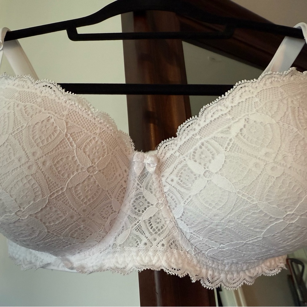 Elegant White Lace Bra